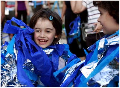 VERNISSEURS «Urban joyful parade»