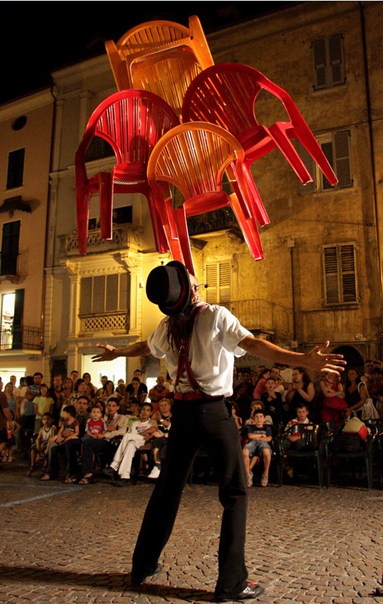 BUBBLE STREET CIRKUS